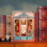 Tonecheer European Travels Infinity Train Book Nook Kiti - Görsel 2